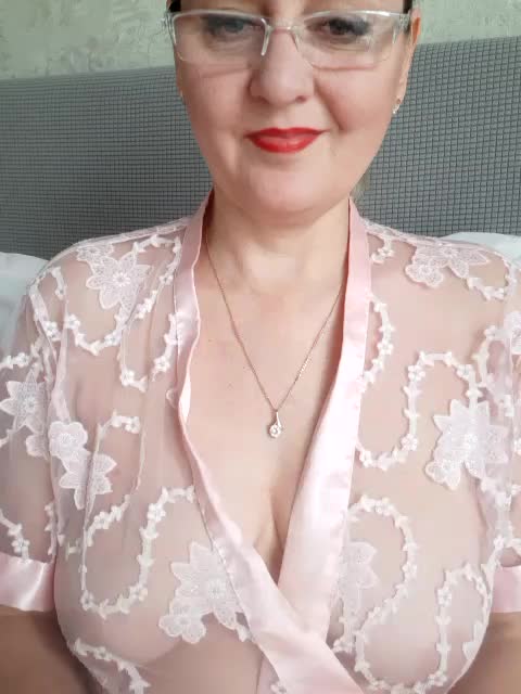 SexiestJess45 Adult Chat April 20, 2026