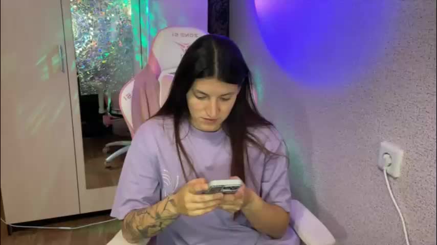 katrin_kristal Adult Chat April 20, 2026