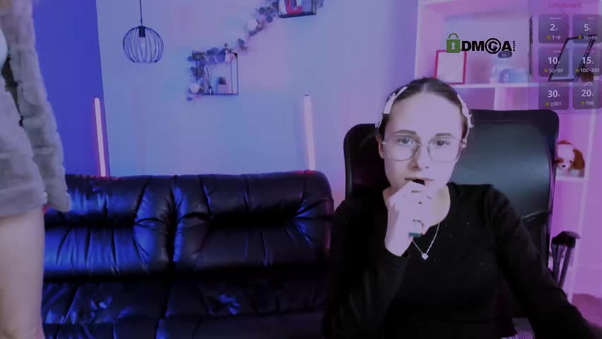 mona_cloud Adult Chat April 20, 2026