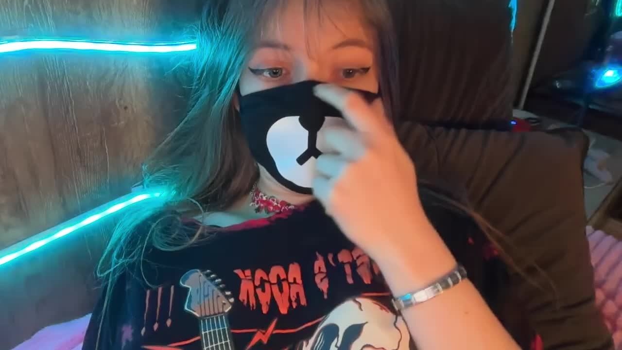 Tvoy_Medvezhenok Adult Chat April 20, 2026