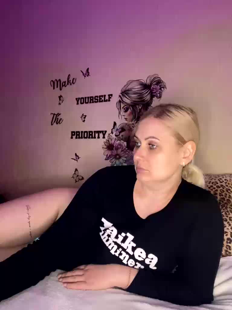 Alinka11127 Adult Chat April 20, 2026