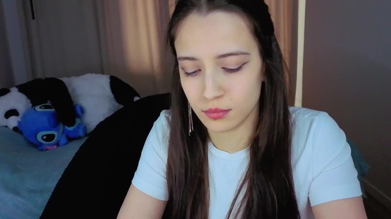 AlyssaWhite Adult Chat April 20, 2026