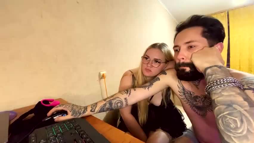 mike_and_anna_ Adult Chat April 20, 2026