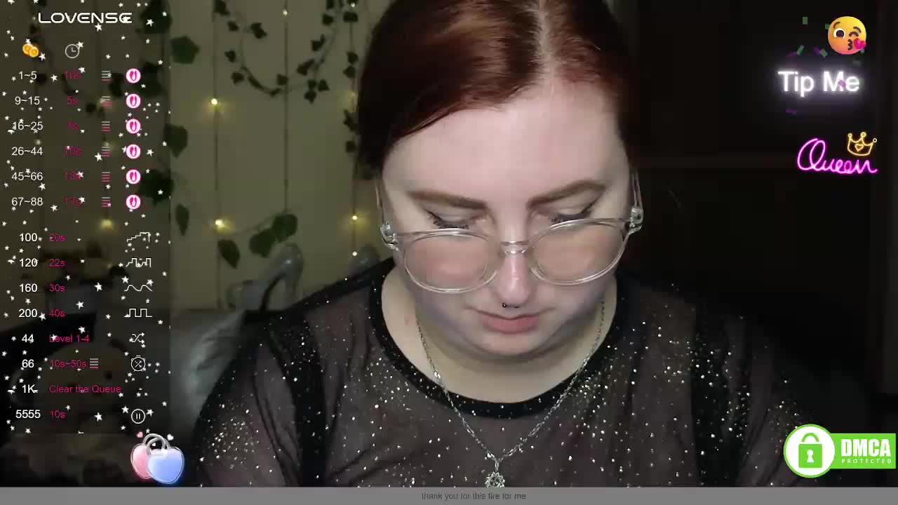 Aliciaredluv Adult Chat April 20, 2026