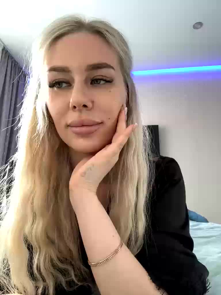 -Estonia- Adult Chat April 20, 2026