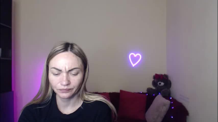 mikkey_mouse8 Adult Chat April 20, 2026