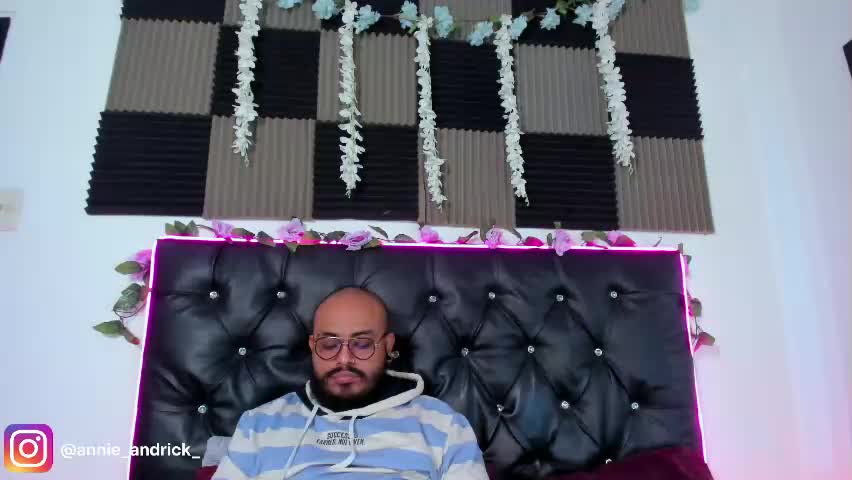 _annie_andrick_ Adult Chat April 20, 2026