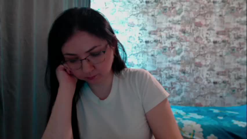lori_allen Adult Chat April 21, 2026
