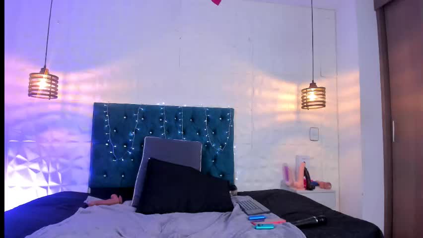 samantha_foxyy Adult Chat April 20, 2026