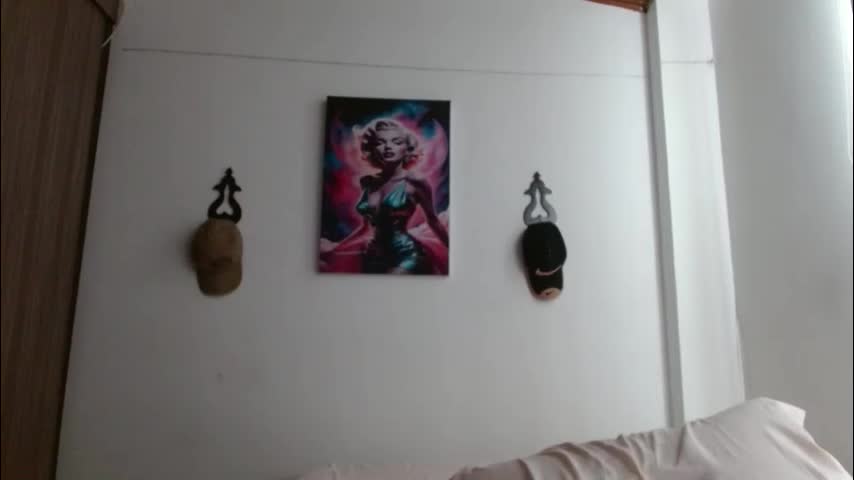 crystal_starx Adult Chat April 20, 2026