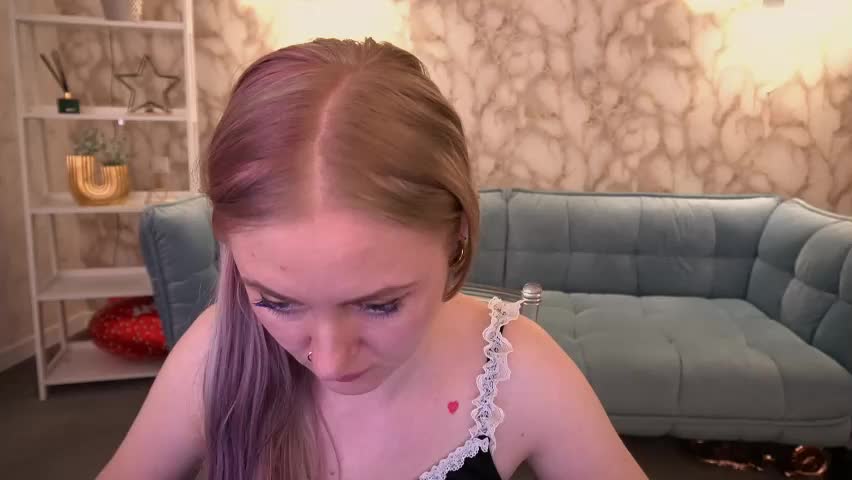 dramaquenn Adult Chat April 21, 2026