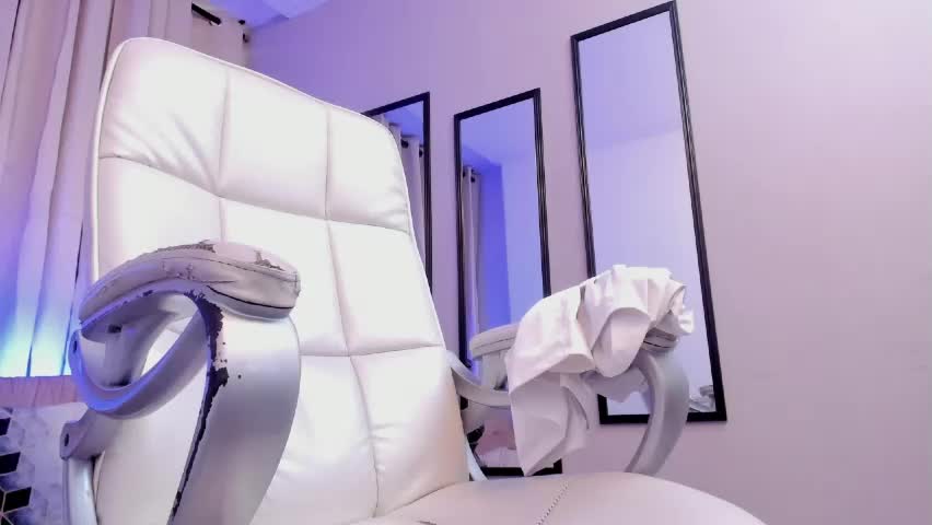 tommas_johnson Adult Chat April 20, 2026