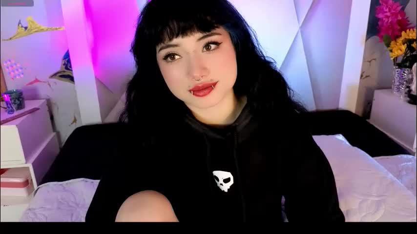 sienna_desiree Adult Chat April 20, 2026