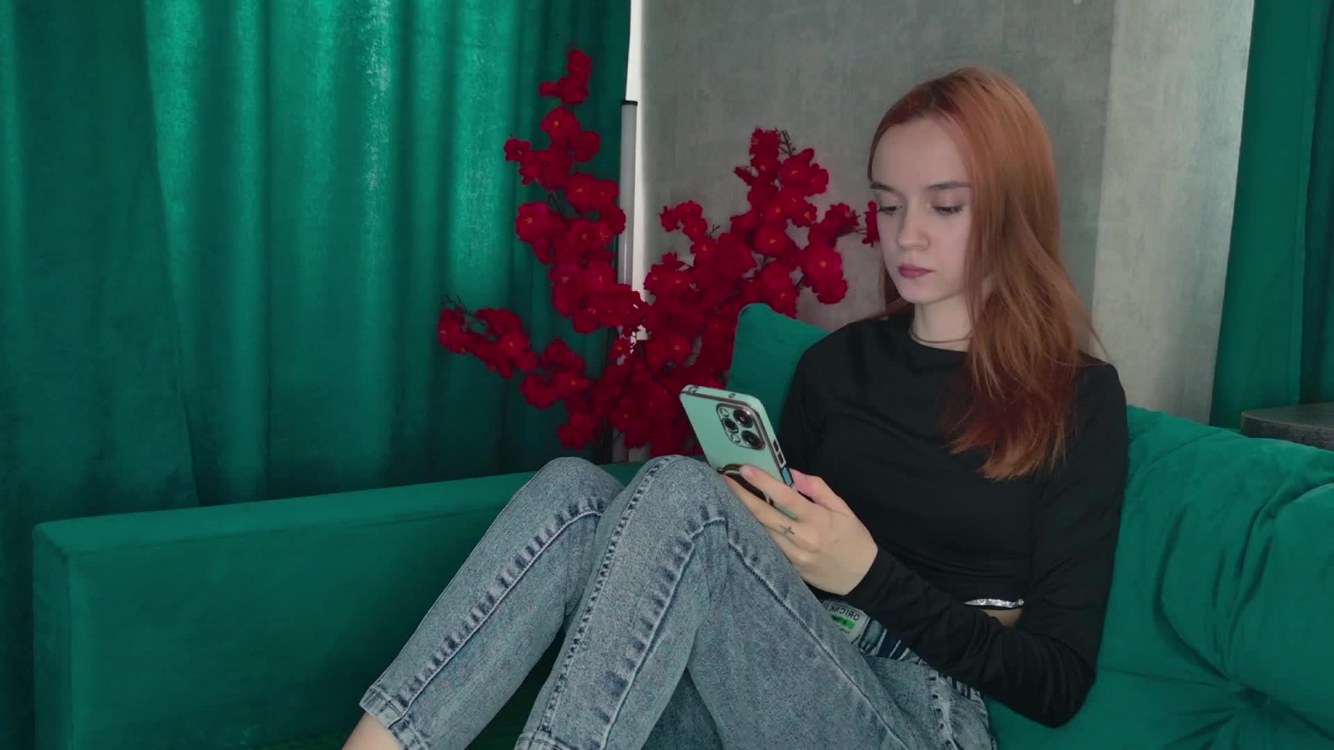 AlNikaaa Adult Chat April 20, 2026