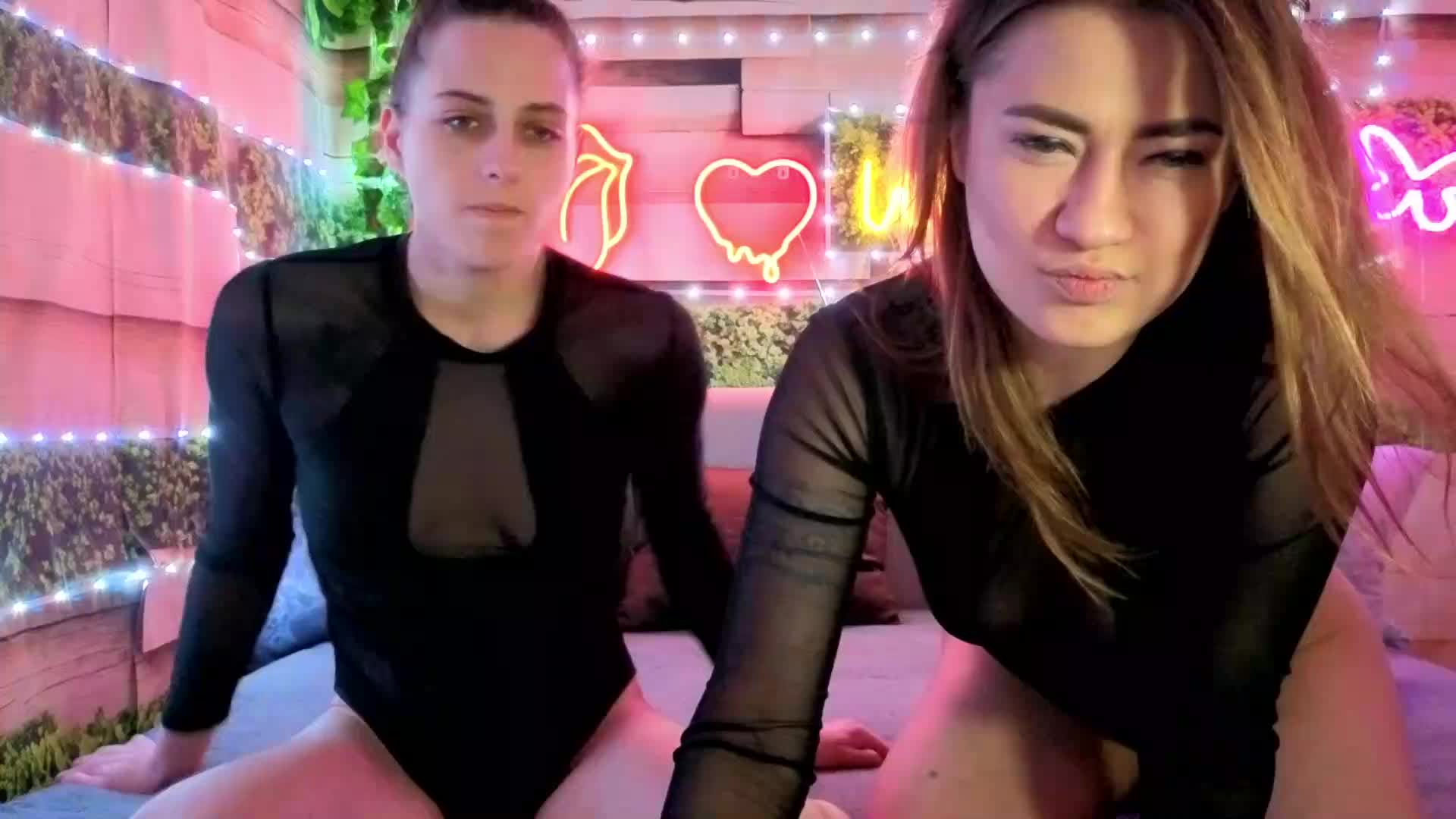 2Laski2 Adult Chat April 20, 2026