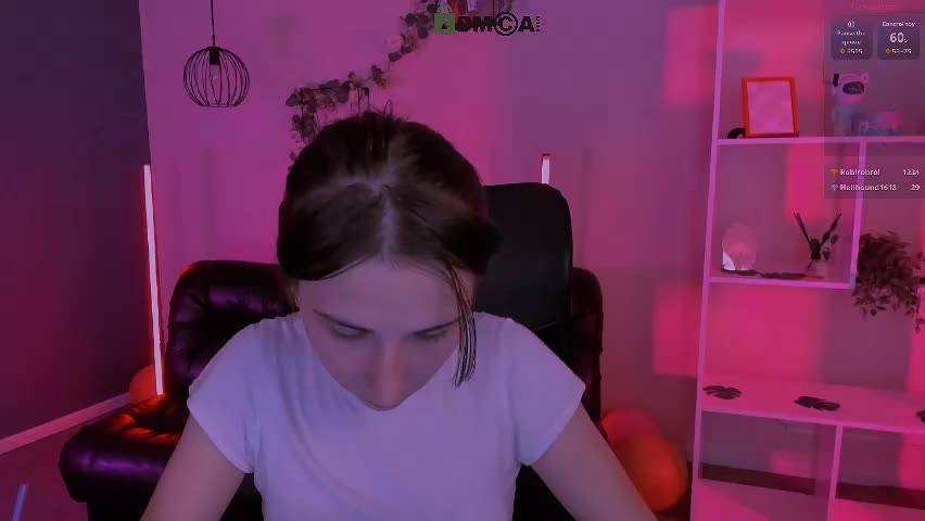 sweetie_chloe_ Adult Chat April 20, 2026