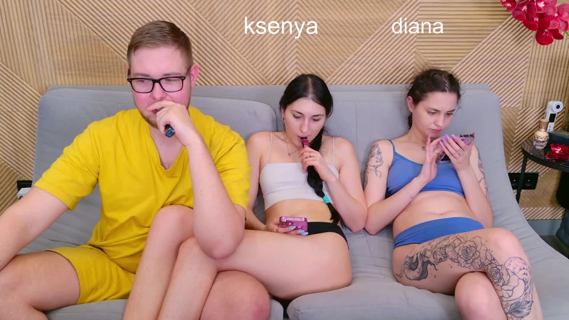 WebcamSlut Adult Chat April 20, 2026