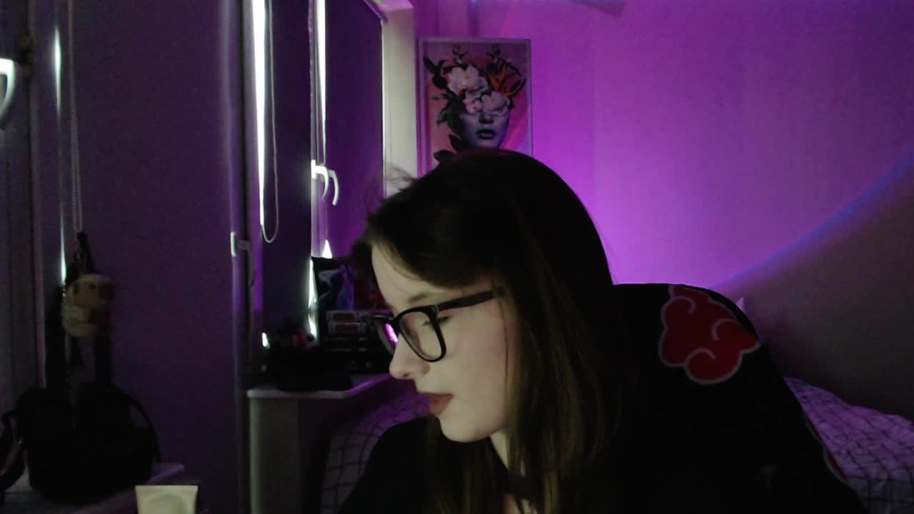 Cherry-Luna Adult Chat April 20, 2026