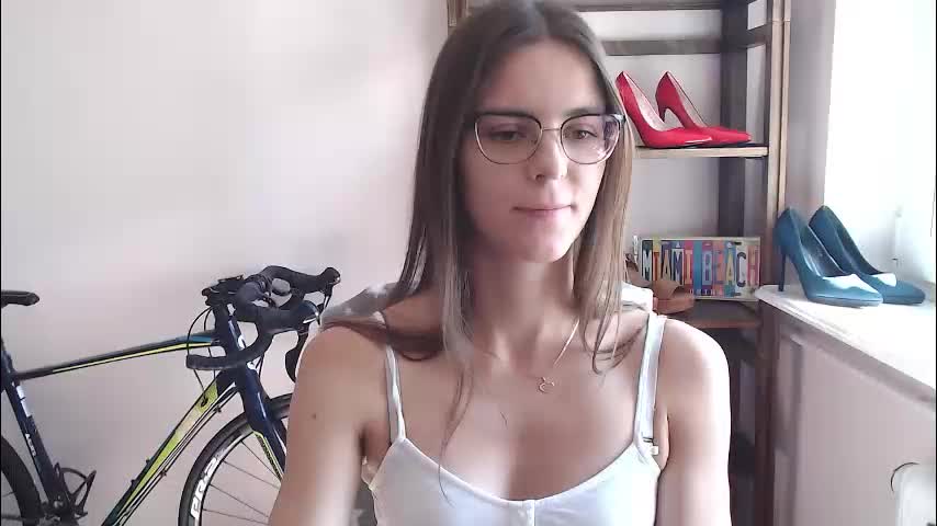 megi_erotic Adult Chat April 20, 2026