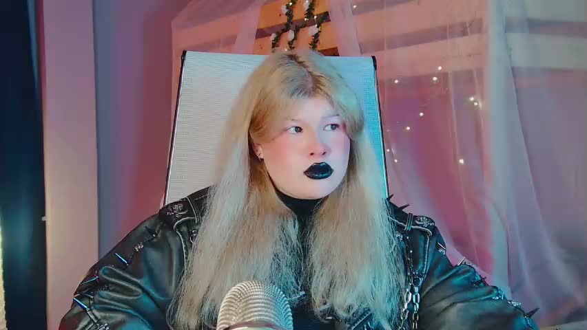 lilithnelson Adult Chat April 21, 2026