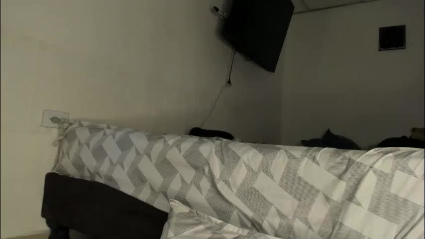 nazzz10 Adult Chat April 20, 2026
