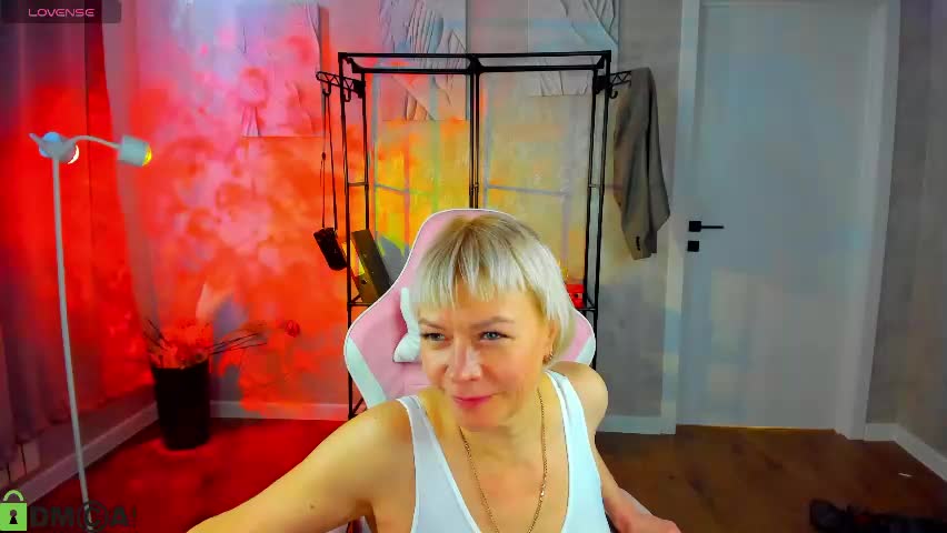 ann_annise Adult Chat April 21, 2026