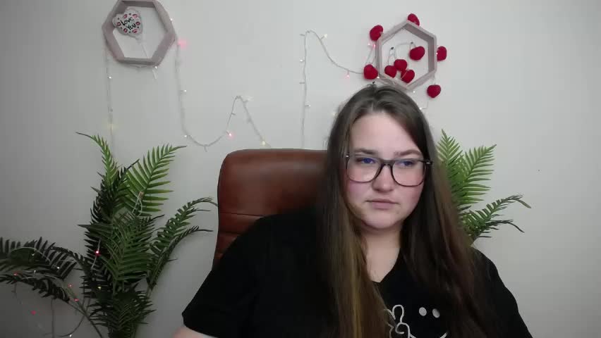 xx_daniella_xx Adult Chat April 21, 2026