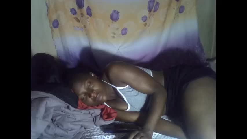 cute_leylah Adult Chat April 21, 2026