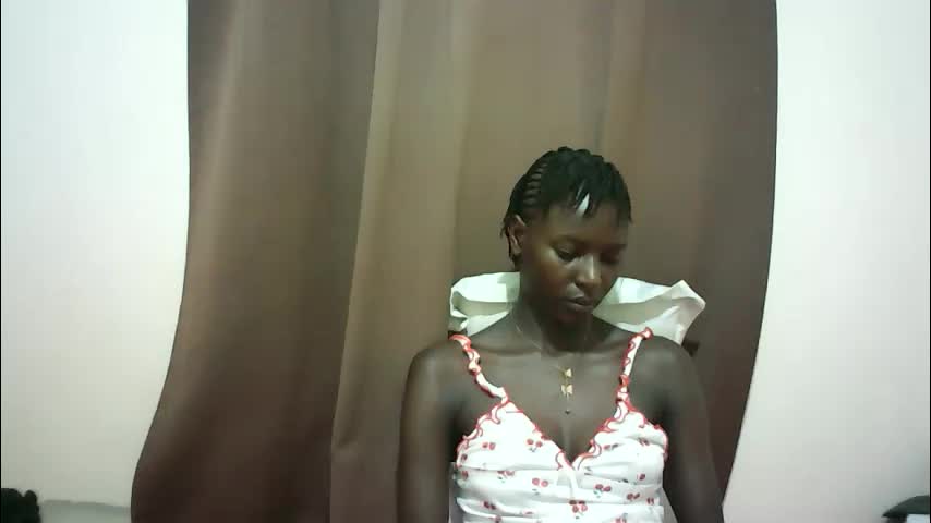 queen_0012 Adult Chat April 21, 2026