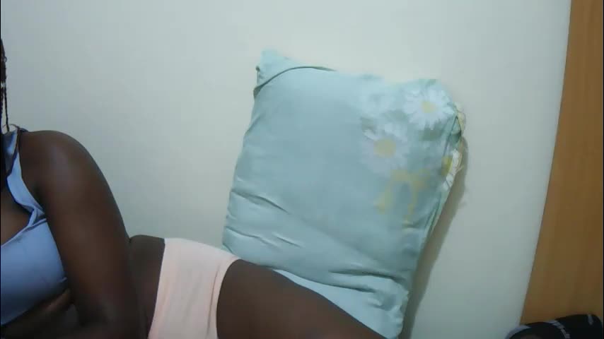 sexy_roz Adult Chat April 21, 2026