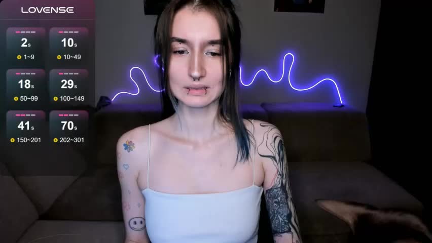 mika_reid Adult Chat April 21, 2026