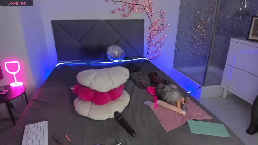 cassieevanss Adult Chat April 21, 2026