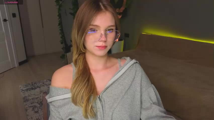 lina_korvin Adult Chat April 21, 2026