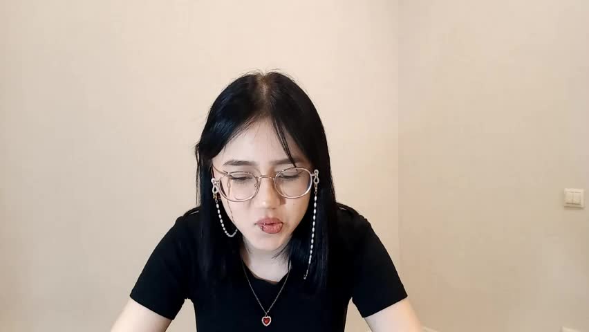 lupefaulker Adult Chat April 21, 2026