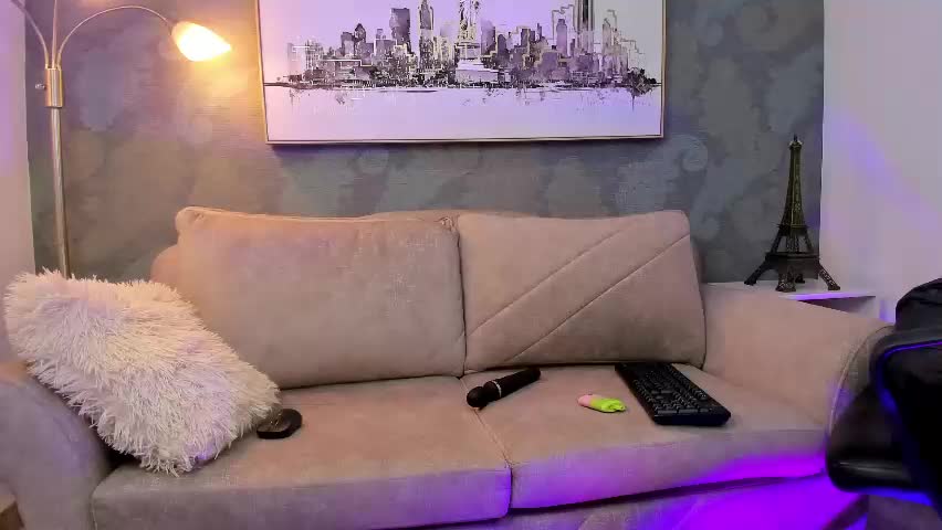 dali_collin Adult Chat April 21, 2026