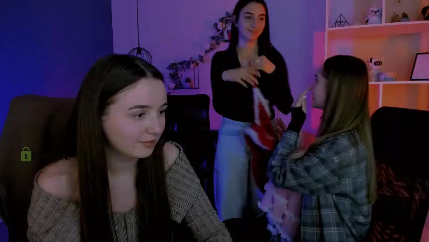 _mila_fire Adult Chat April 21, 2026
