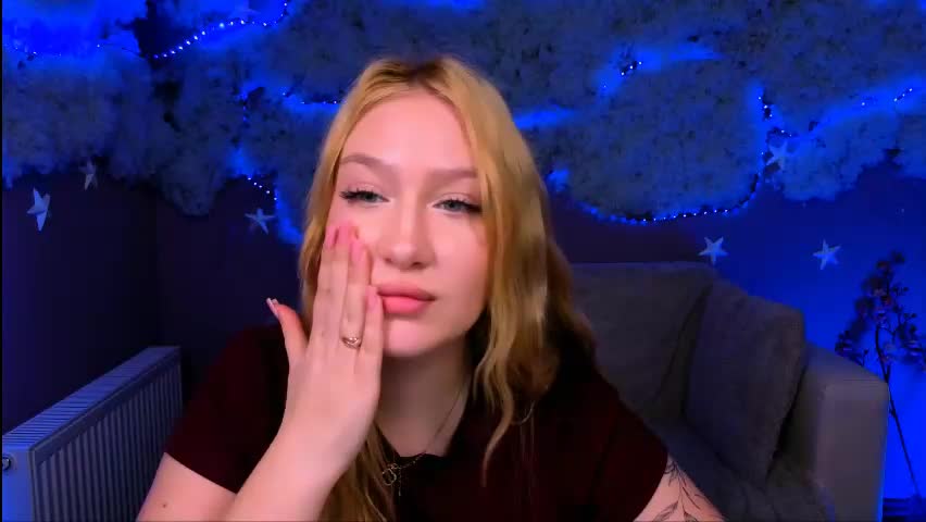 playful_sophie Adult Chat April 21, 2026