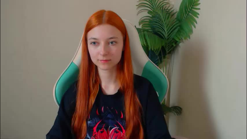 vivien_leight Adult Chat April 21, 2026