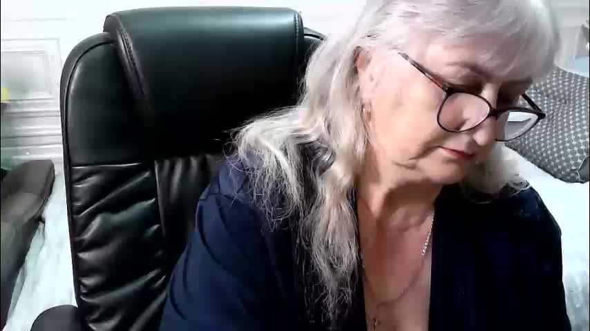 lolkaalyss Adult Chat April 21, 2026