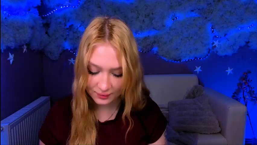 playful_sophie Adult Chat April 21, 2026