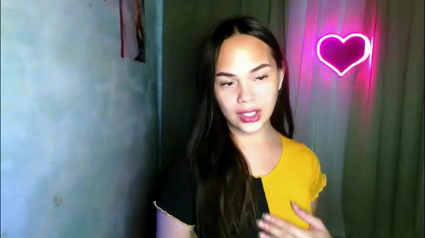 pulchritudinousmadi Adult Chat April 21, 2026