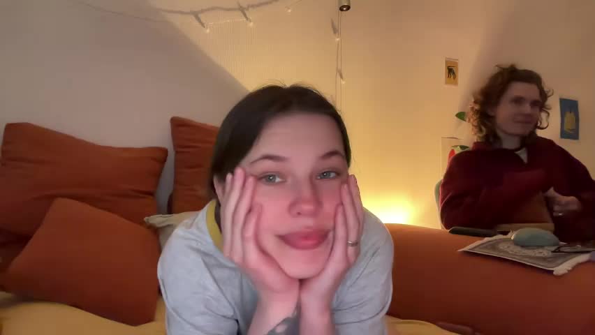 di_n_alex Adult Chat April 21, 2026