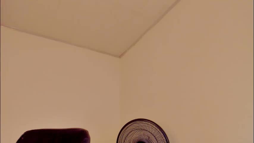 lunita_sweett29 Adult Chat April 21, 2026