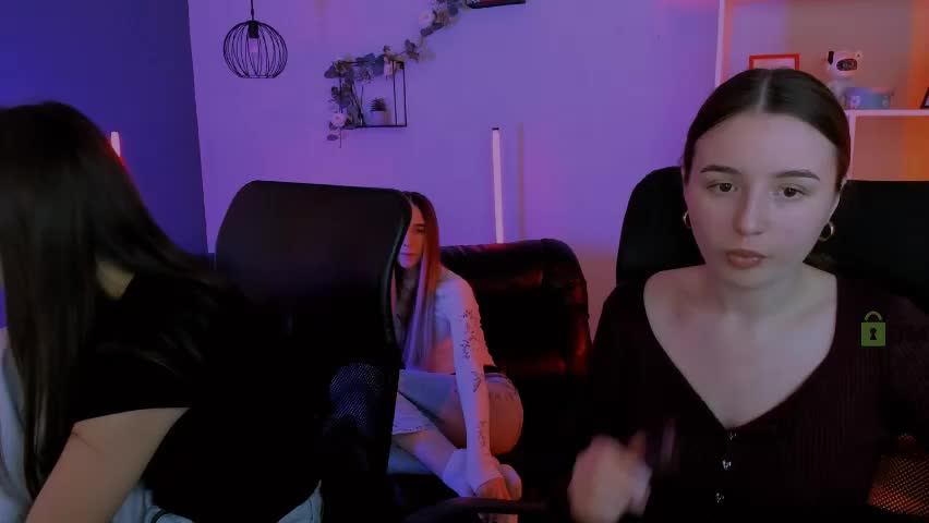 _kellykitten_ Adult Chat April 21, 2026