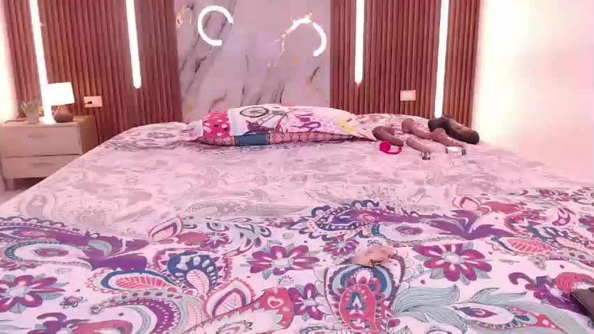 aixa_shaw Adult Chat April 21, 2026