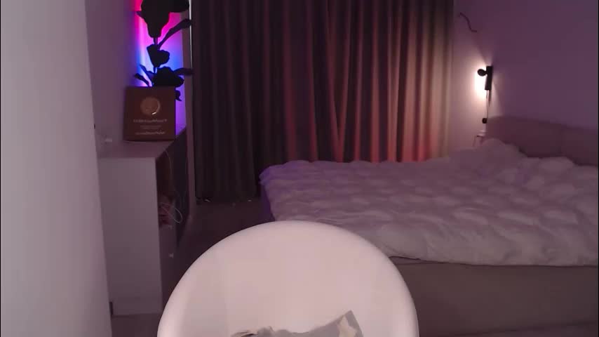 dreamcutiel123 Adult Chat April 21, 2026
