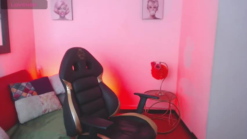 andy_eagleton_20 Adult Chat April 21, 2026