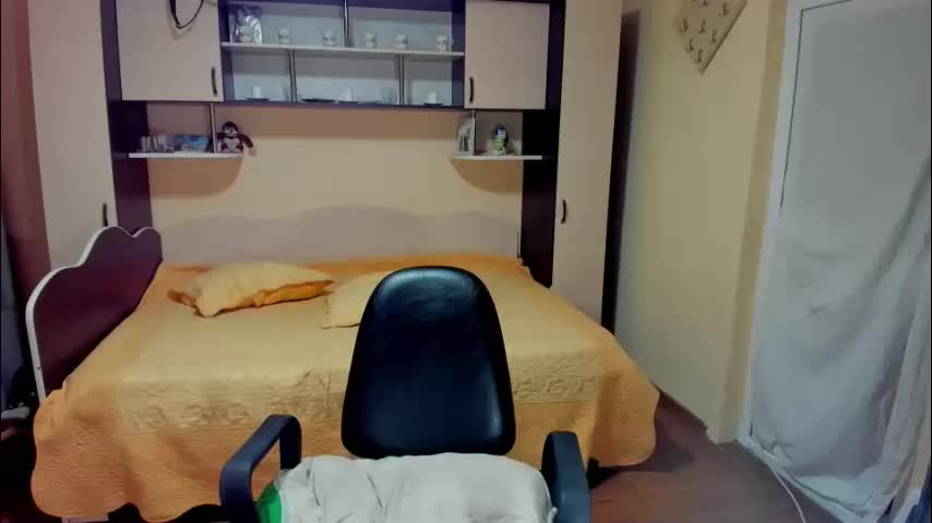 soffy_skye Adult Chat April 21, 2026