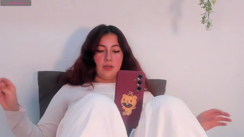 nicolle_evanss_ Adult Chat April 21, 2026