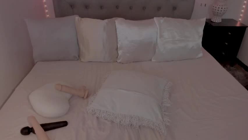 lau_123x Adult Chat April 21, 2026